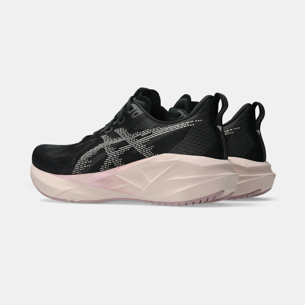 Asics Pembe Asics Novablast 5