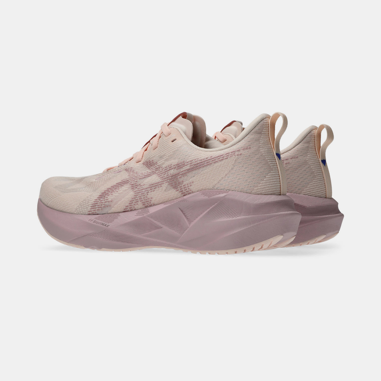 Asics Pembe Asics Novablast 5