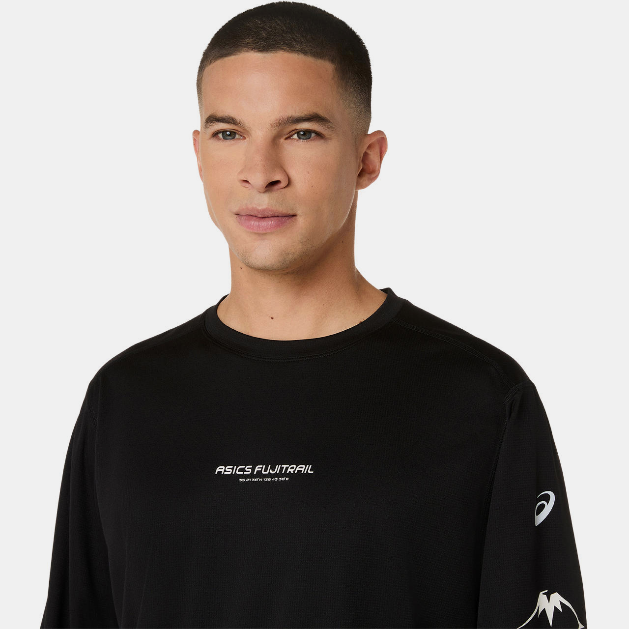 Asics Fujitrail Logo Ls Top Erkek Siyah Uzun Kollu Tshirt