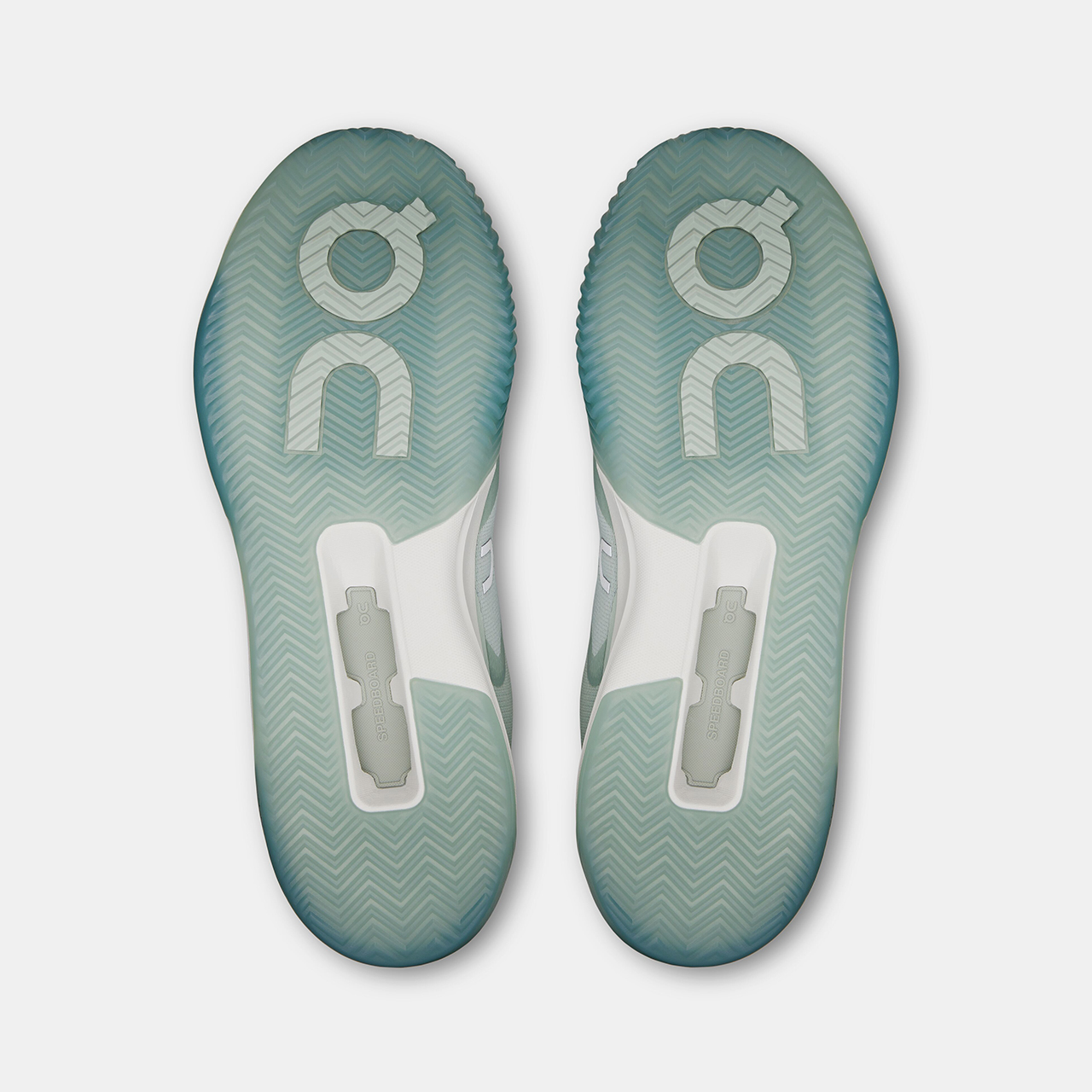 On Yeşil On Roger Adv The Pro Clay