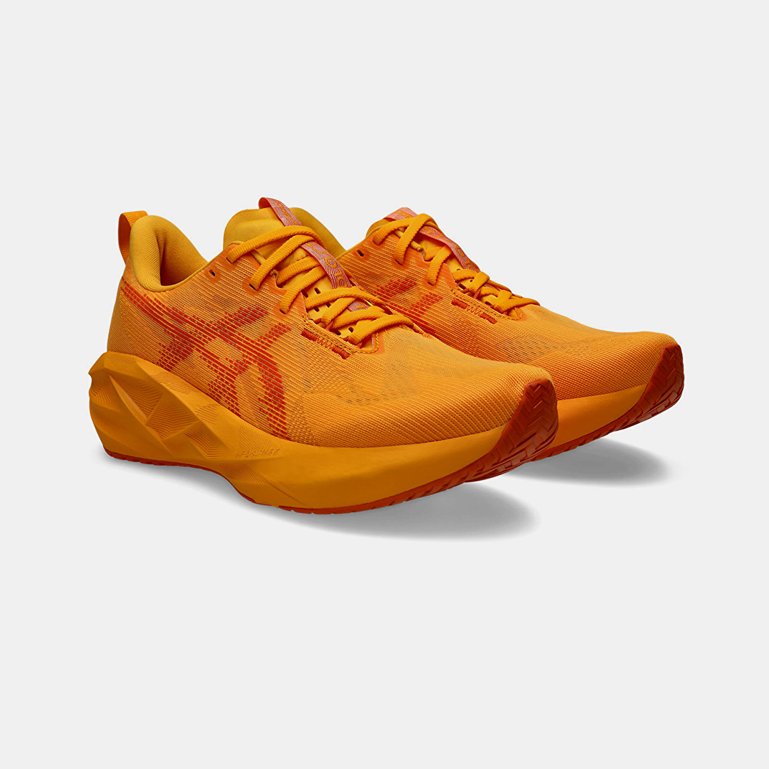 ASICS Novablast 5 - 2