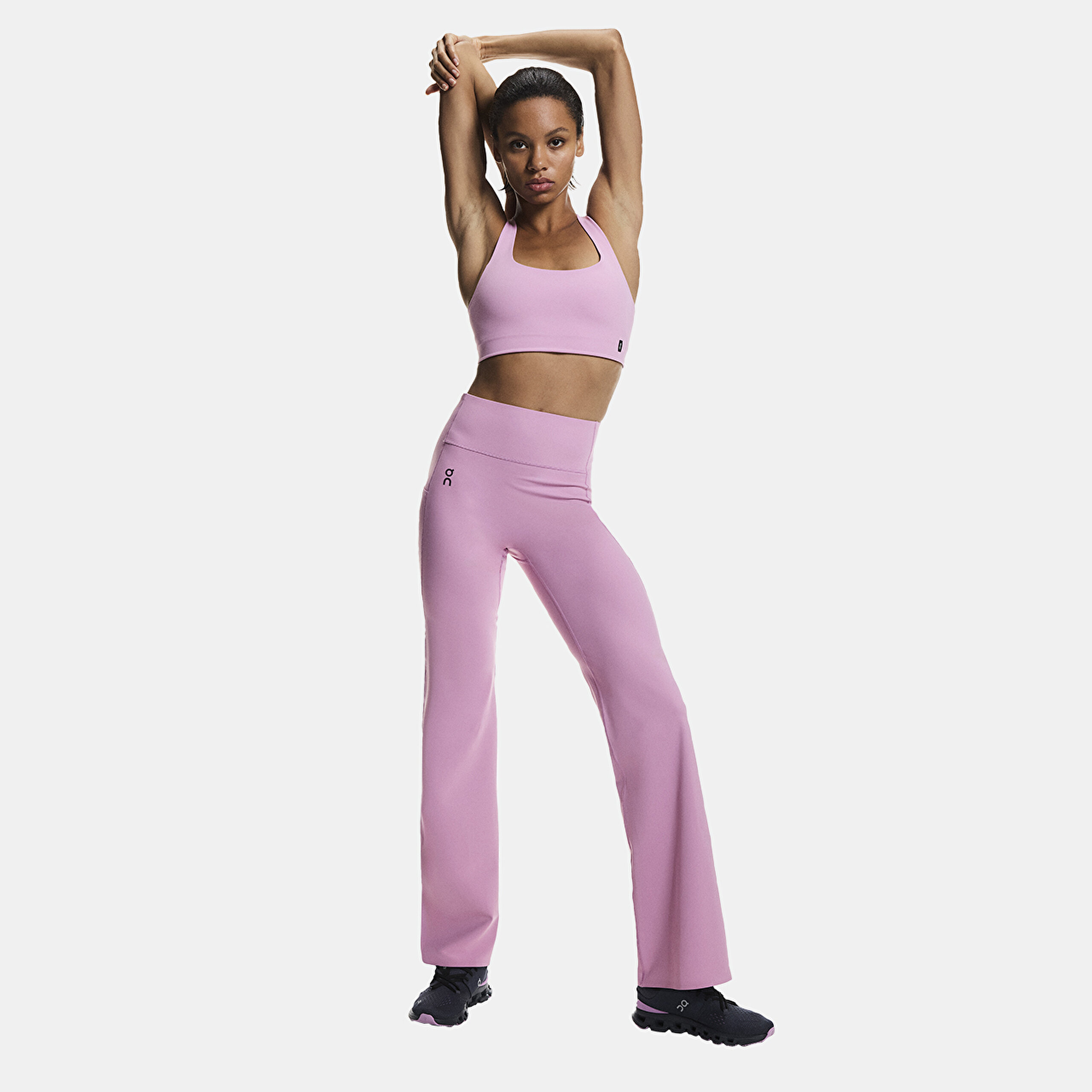 ON Ptr | Studio Tights Flared 1 W * - 2