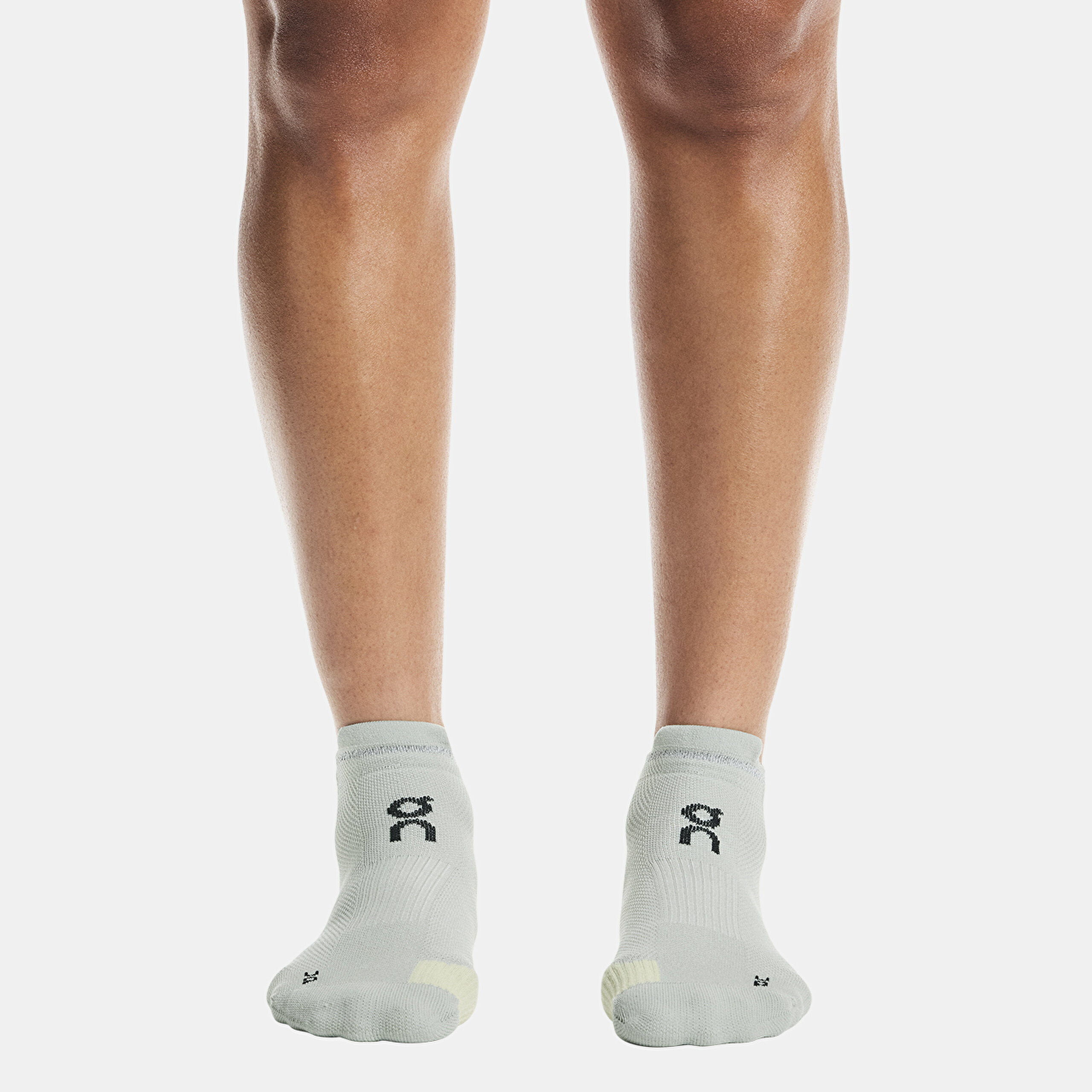 ON Performance Run Sock Low - 1
