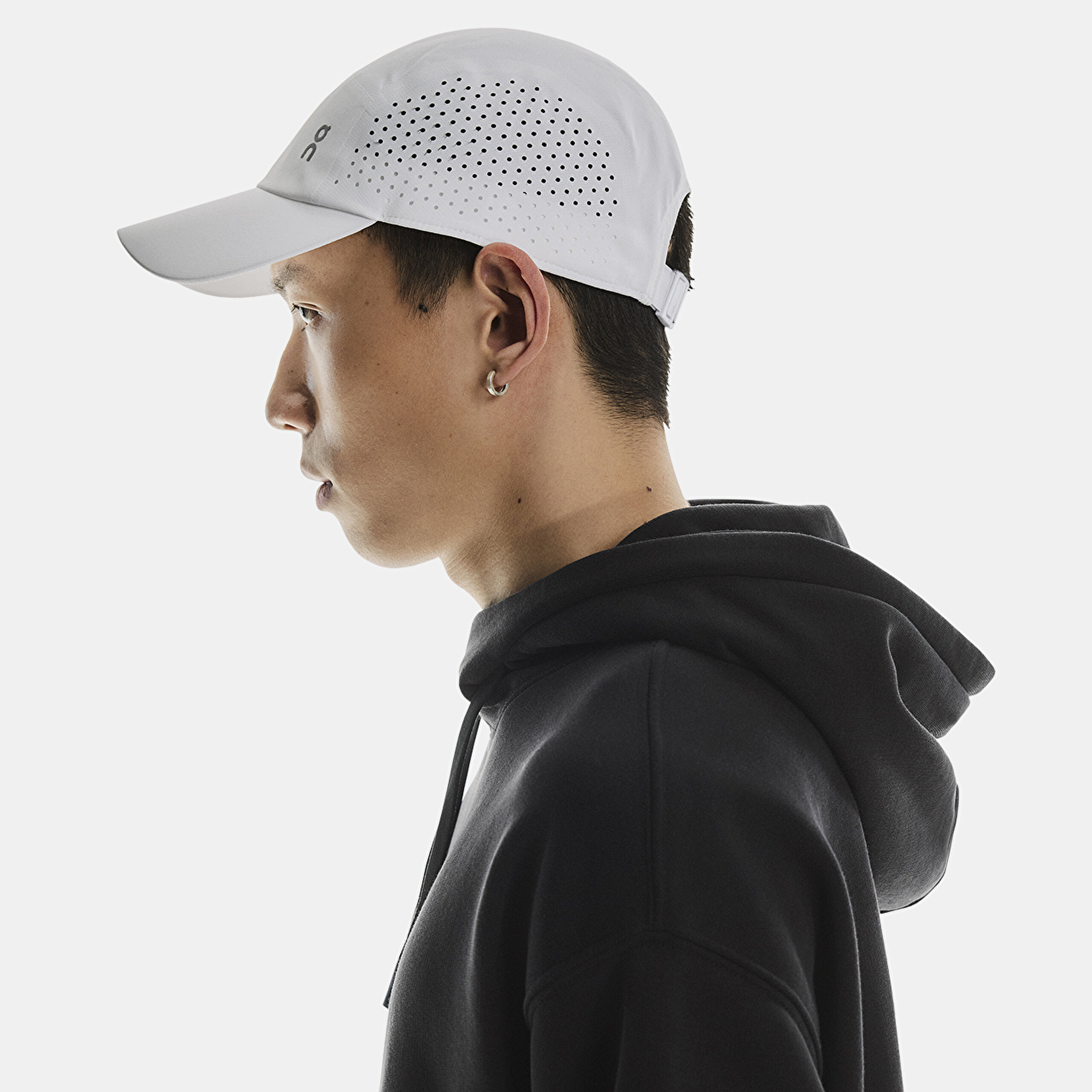 ON Lightweight Cap - 3
