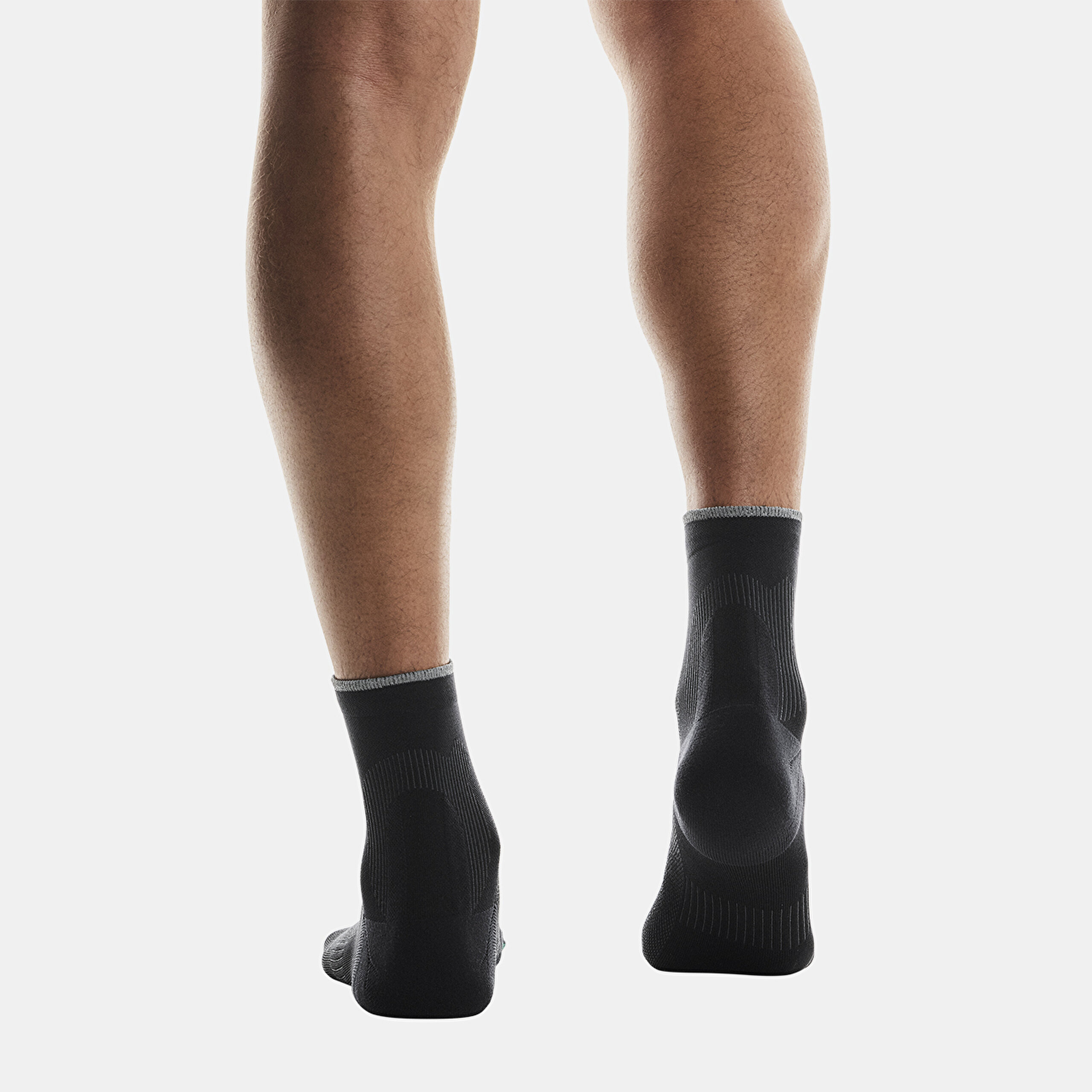 ON Elite Mid Sock - 3