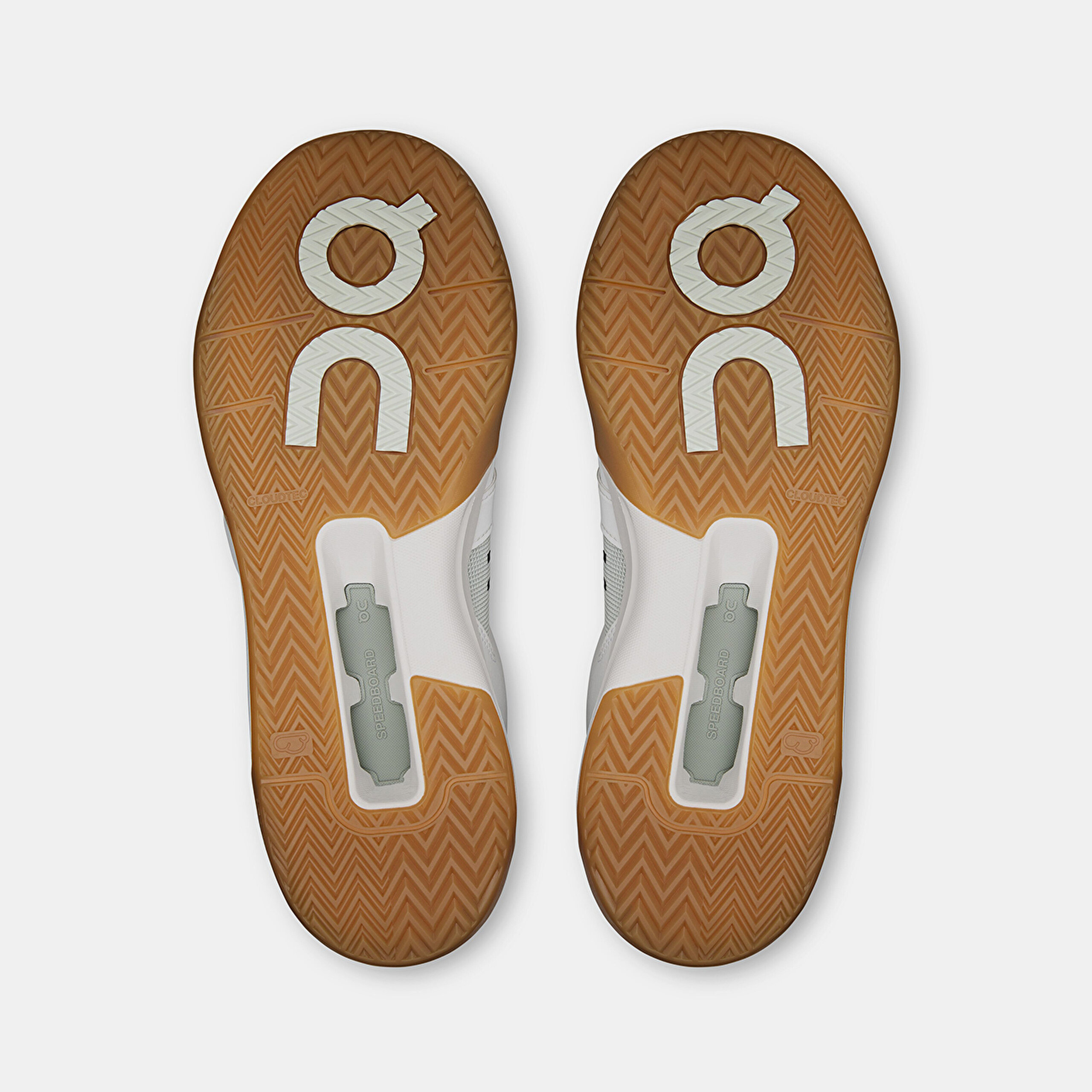 The Roger Clubhouse Pro - 6