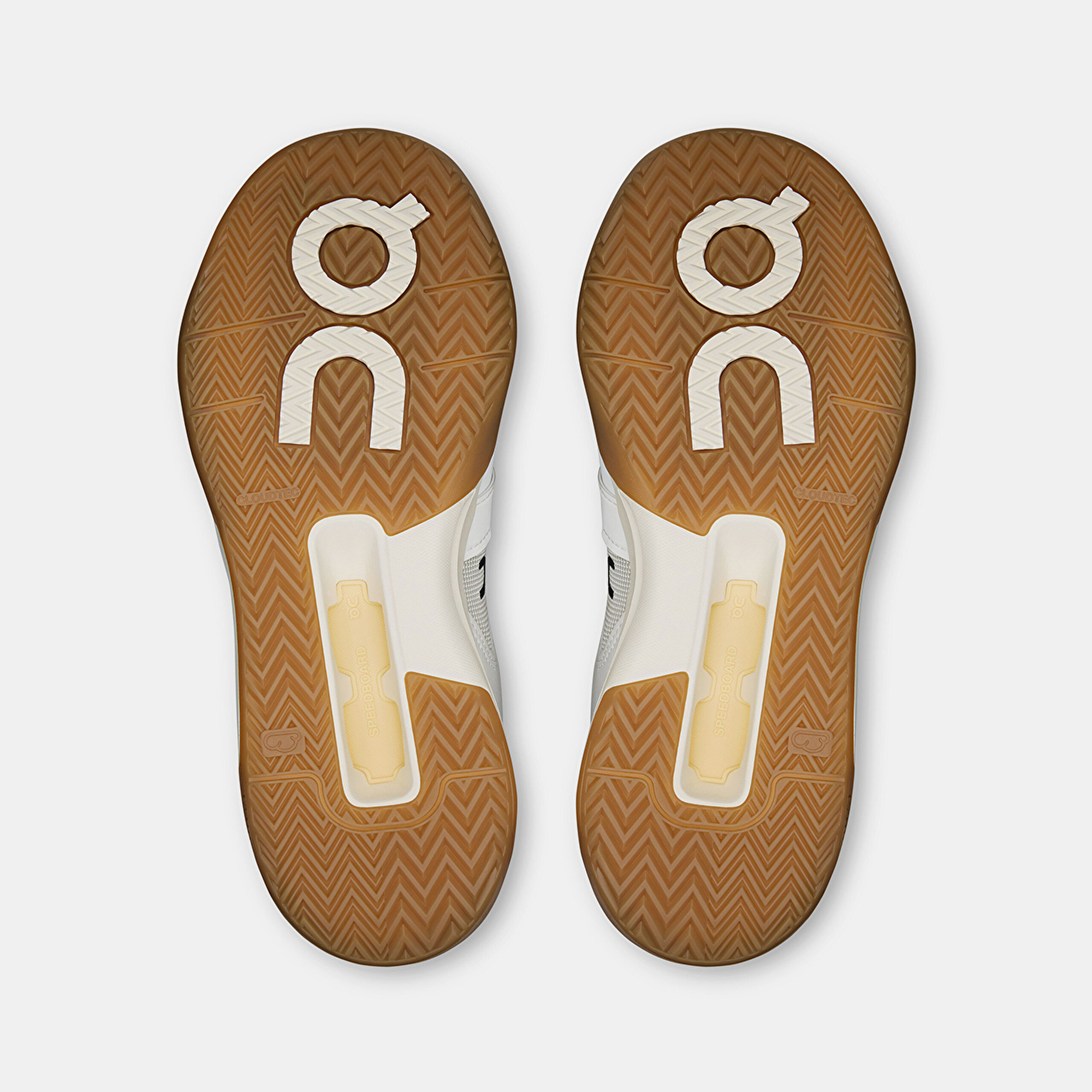 The Roger Clubhouse Pro - 6