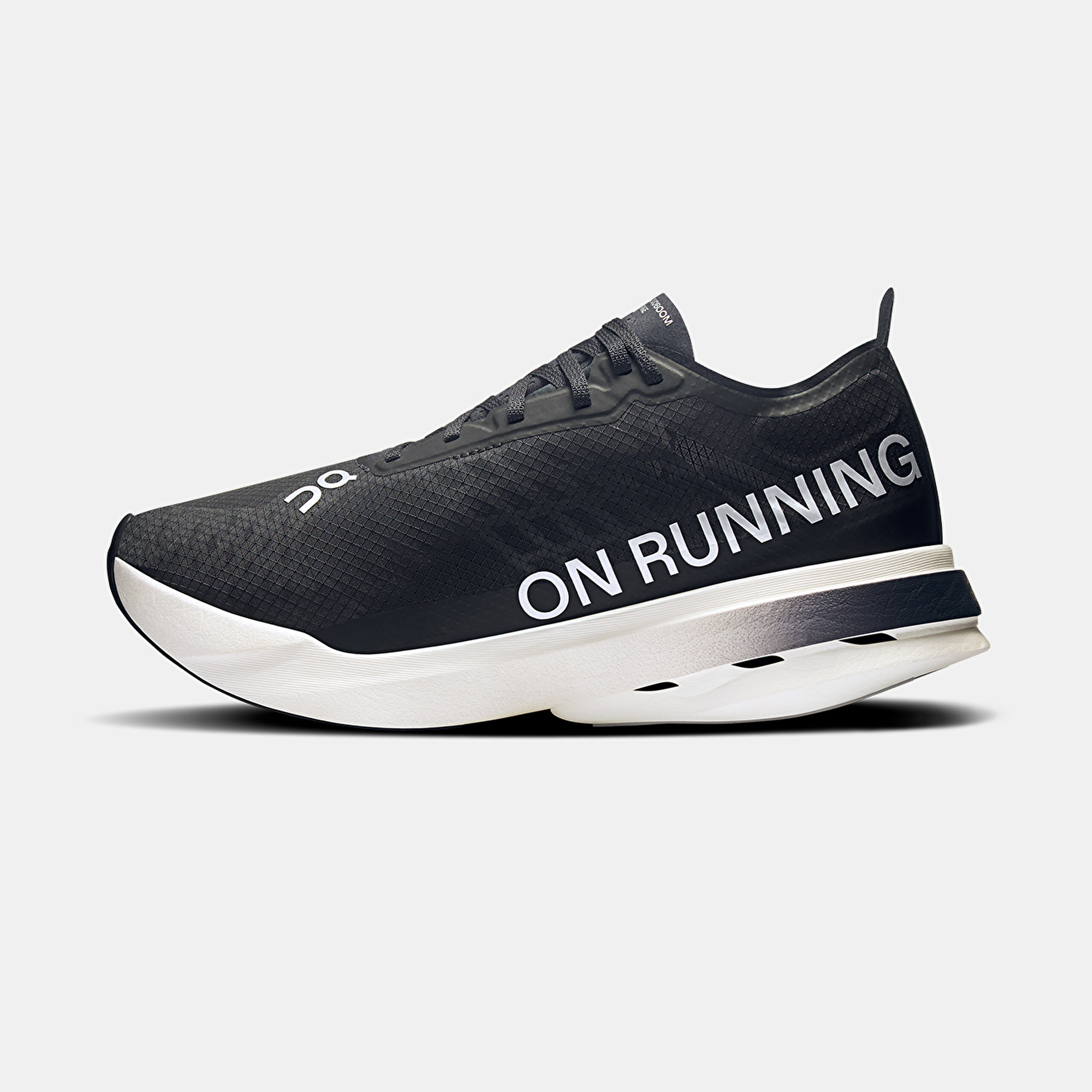 ON Cloudboom Strike - 1