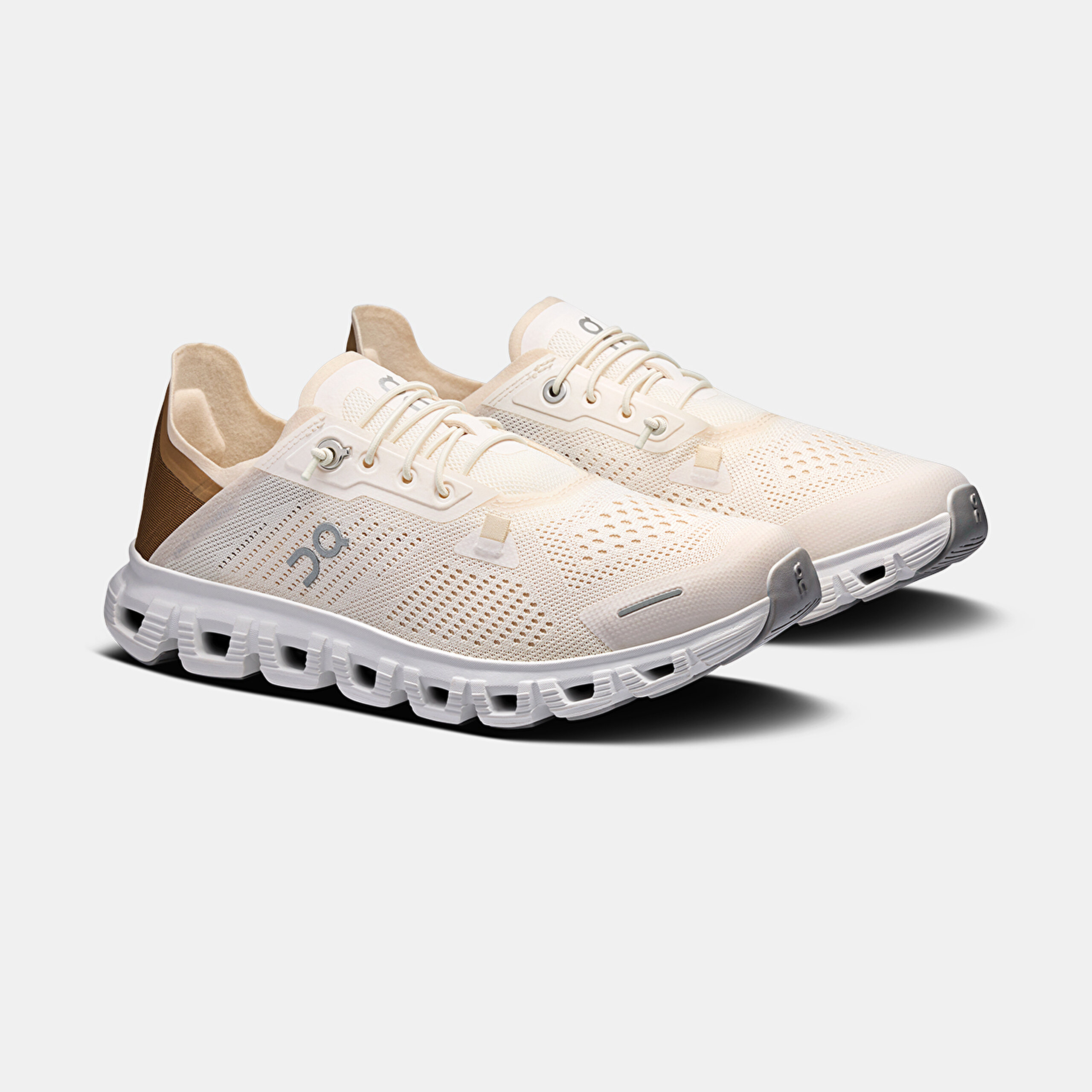 ON Cloud 6 Coast - 2