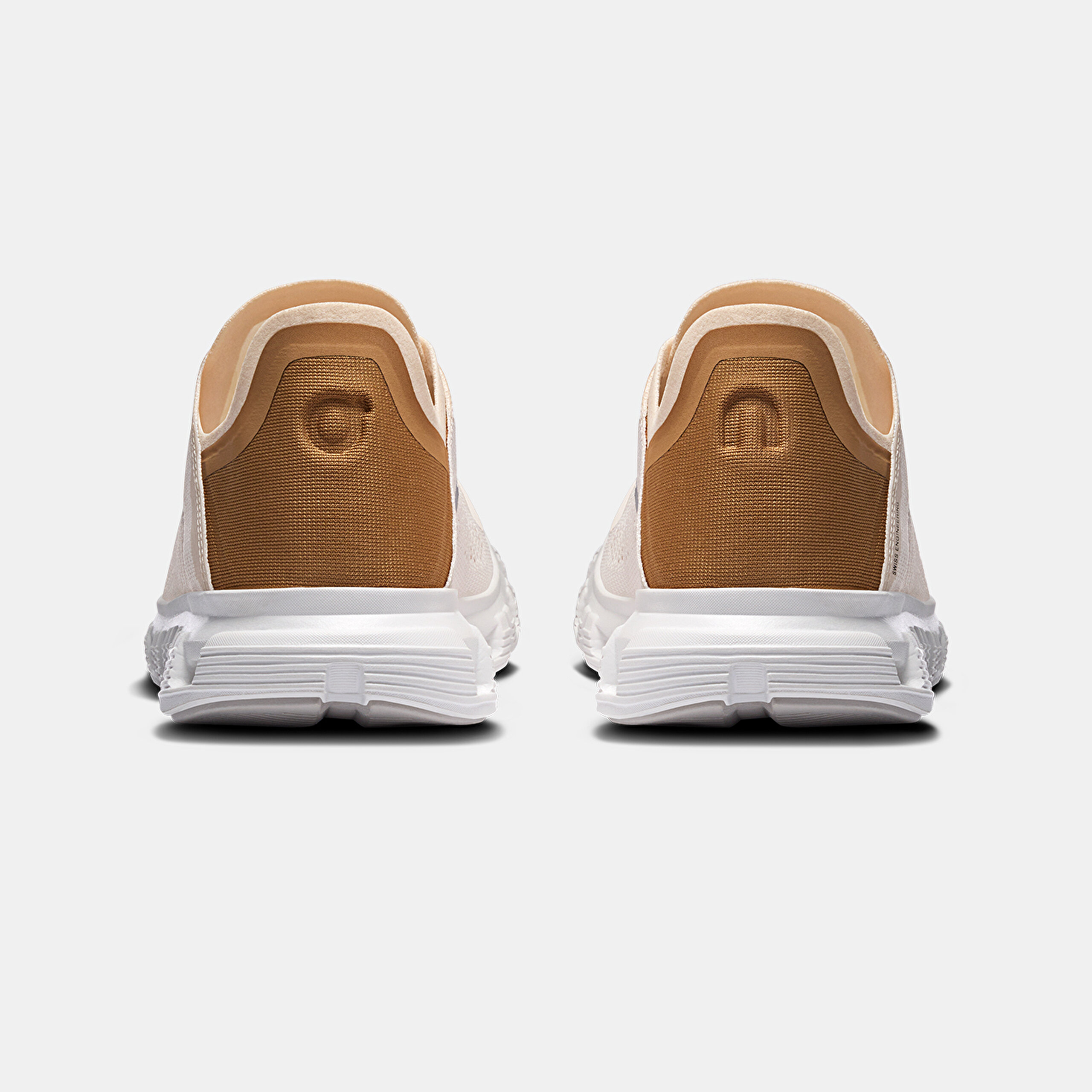 ON Cloud 6 Coast - 3