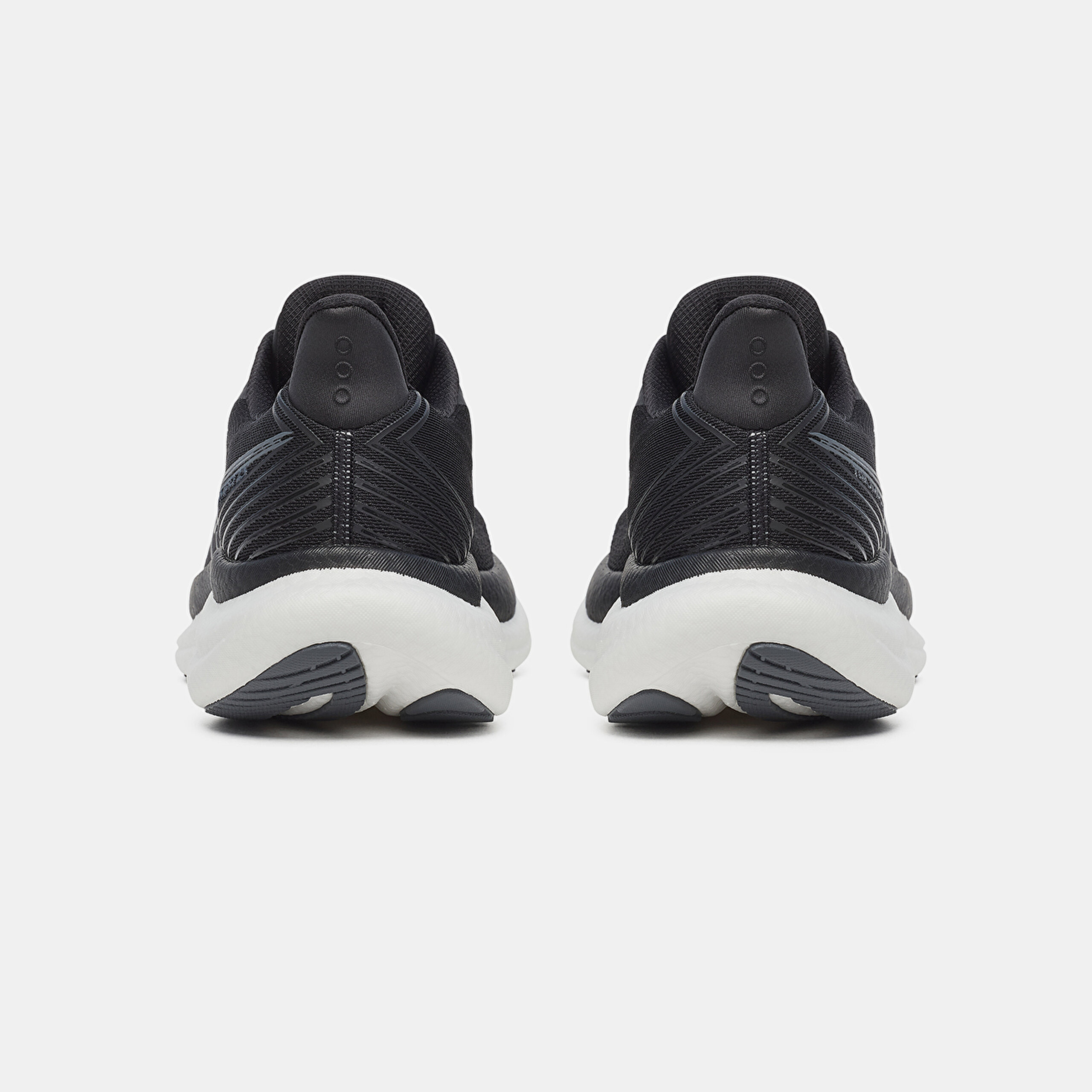 SAUCONY Triumph 23 - 3