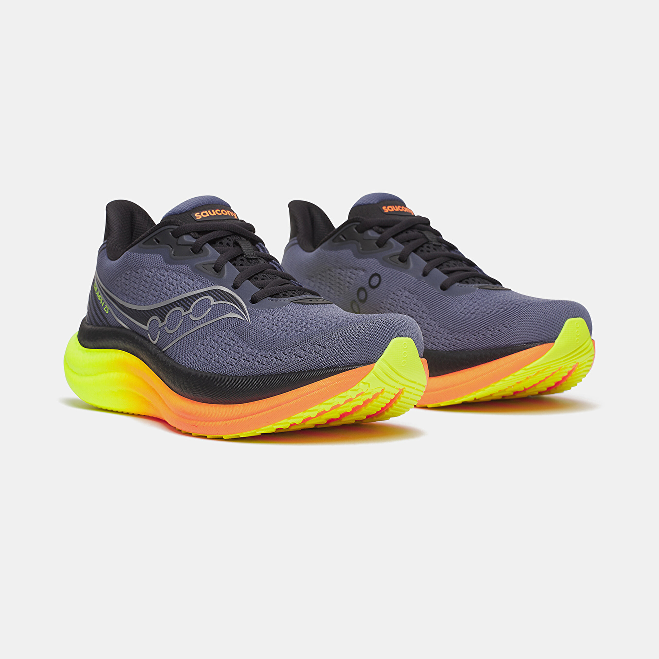 SAUCONY Triumph 23 - 2