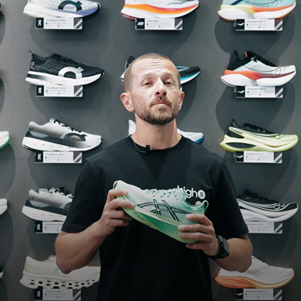 ASICS Megablast - 2