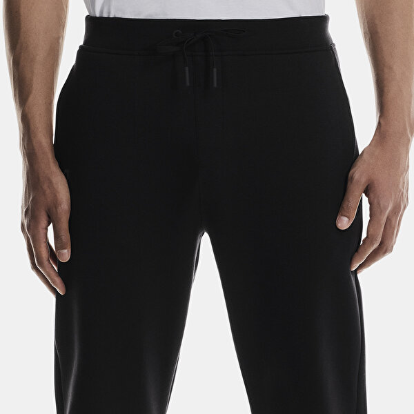On Focus Tech Sweatpants - 3