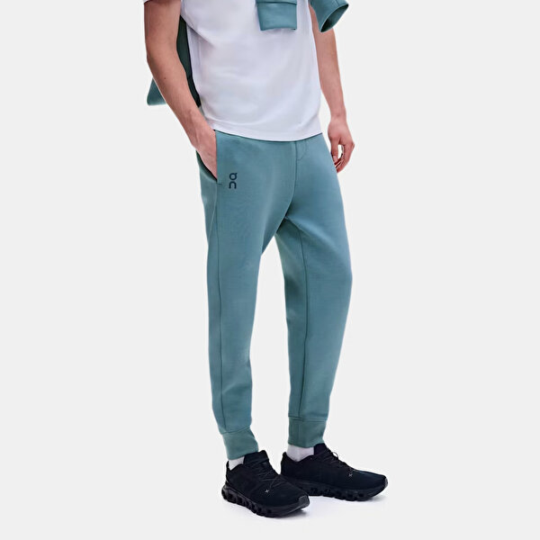 On Focus Tech Sweatpants - 2