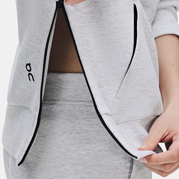 On Focus Tech Hoodie - 3