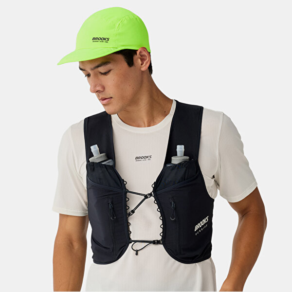 Brooks Cascadia Hydration Vest - 1