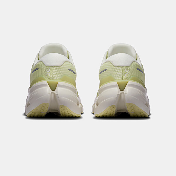 ON Cloudrunner 3 - 3