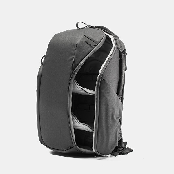 Everyday Backpack Zip 15L - Black - 5